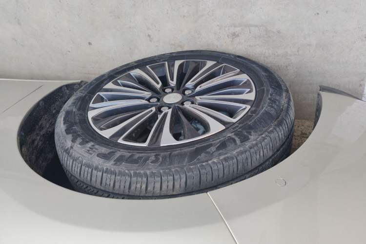 Used Buick GL8 2022 ES Land Cruiser 653T Luxury Model