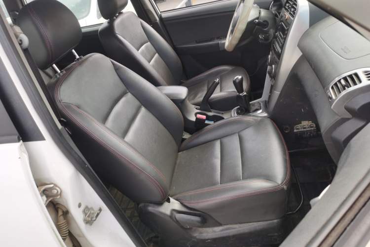 Used Chery Tiggo 3 2014 1.6L Manual Zhishang Edition
