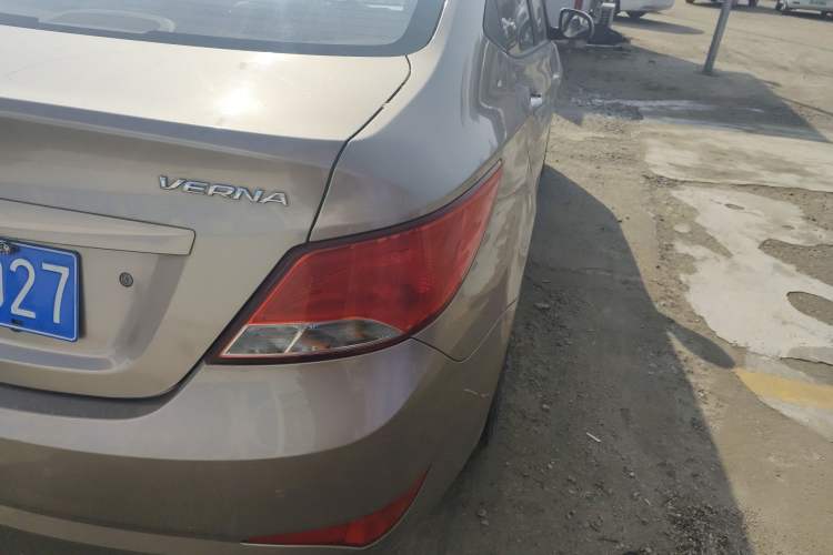 Used Hyundai Verna (older generation) 2016 1.4L Manual Smart GLS Trim