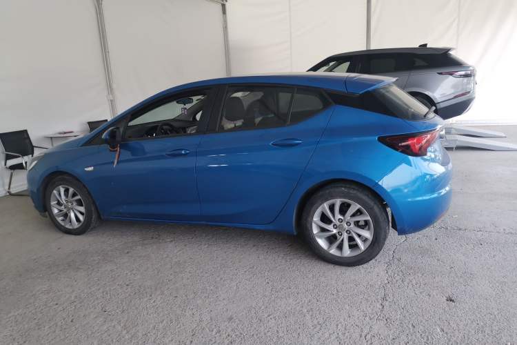 Used Buick Verano 2016 Hatchback 15S Automatic Ambition Model
