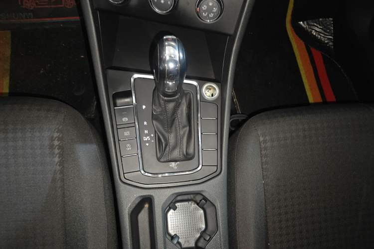 Used Volkswagen Bora 2021 1.5L Automatic Fashionable Smart Connectivity Version
