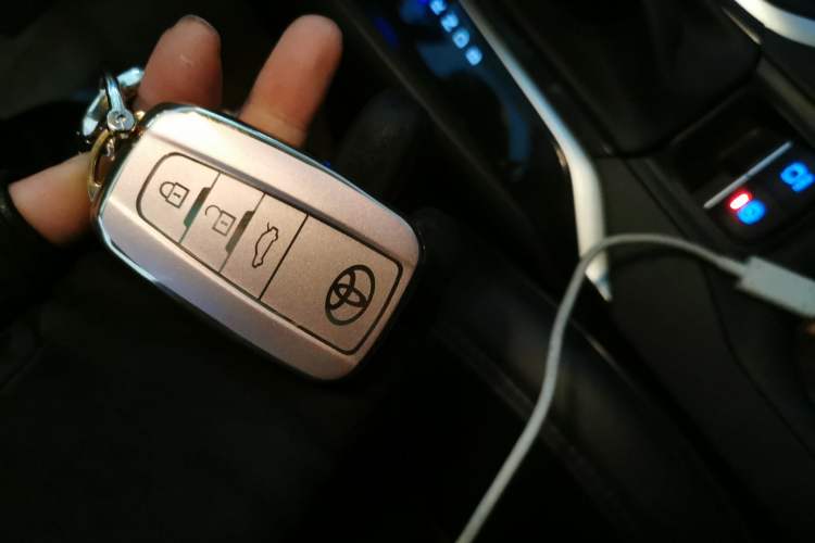 Used Toyota Corolla 2021 Dual-Motor 1.8L E-CVT Elite Edition