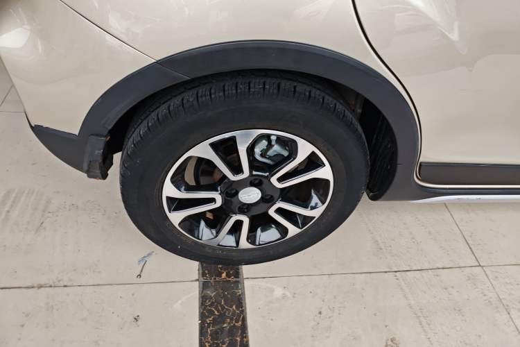 Used Geely Auto Vision X3 2017 1.5L Manual Elite Model