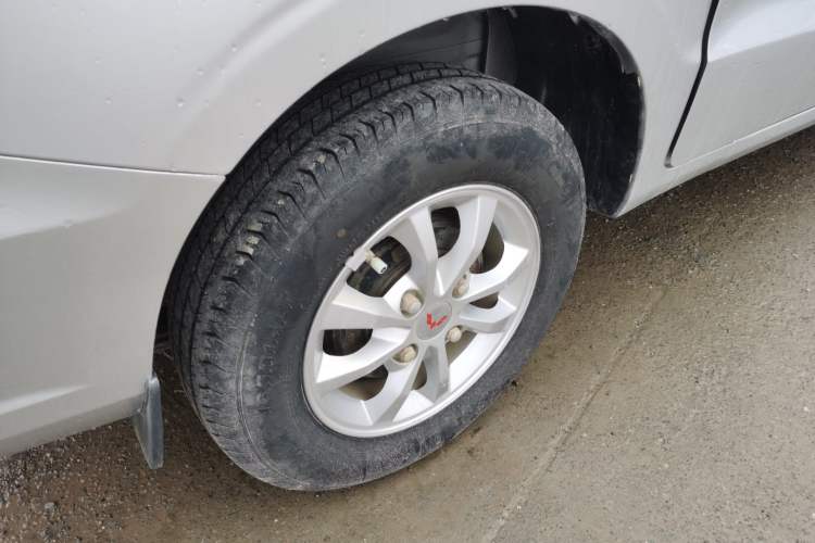 Used Wuling Hongguang V 2022 1.5L Enjoy Edition Electric-Powered LAR