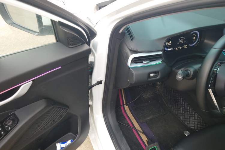 Used Geely Auto Emgrand 2025 4th Generation 1.5L CVT Luxury Version
