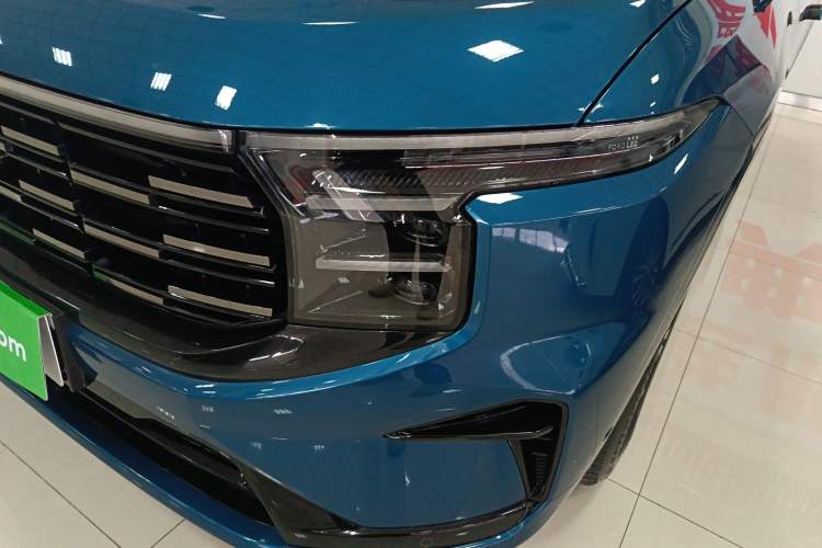 Used Ford Edge 2023 Ford Explorer L 2.0T EcoBoost Four-Wheel Drive 7-Seater Supreme Model
