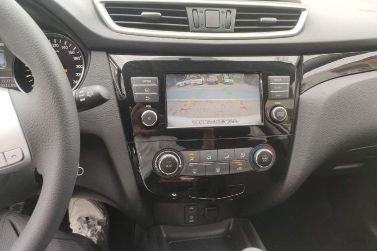 Used Nissan Qashqai 2017 2.0L CVT Elite Edition China V Standard
