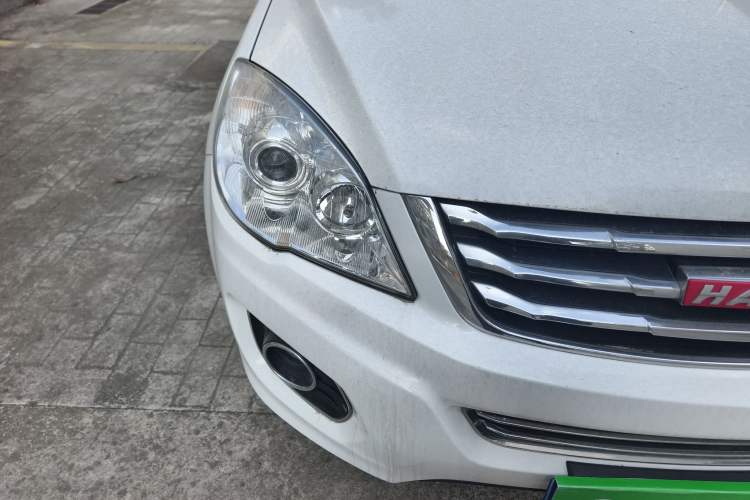 Used Haval H6 2015 Upgraded Model 1.5T Manual Two-Wheel Drive Elite Version
