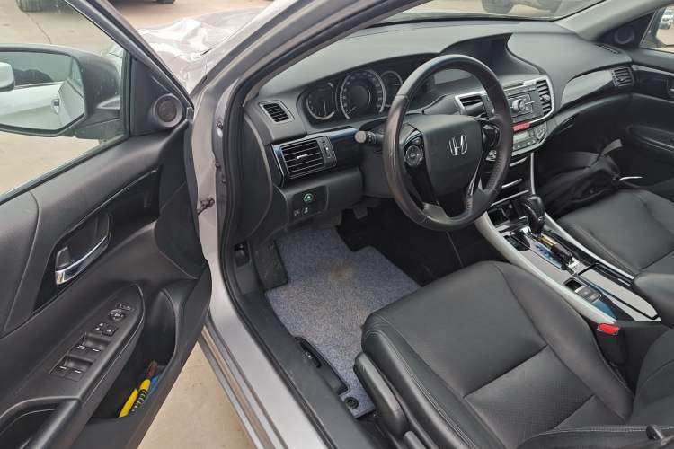 Used Honda Accord 2016 2.0L Elite Edition
