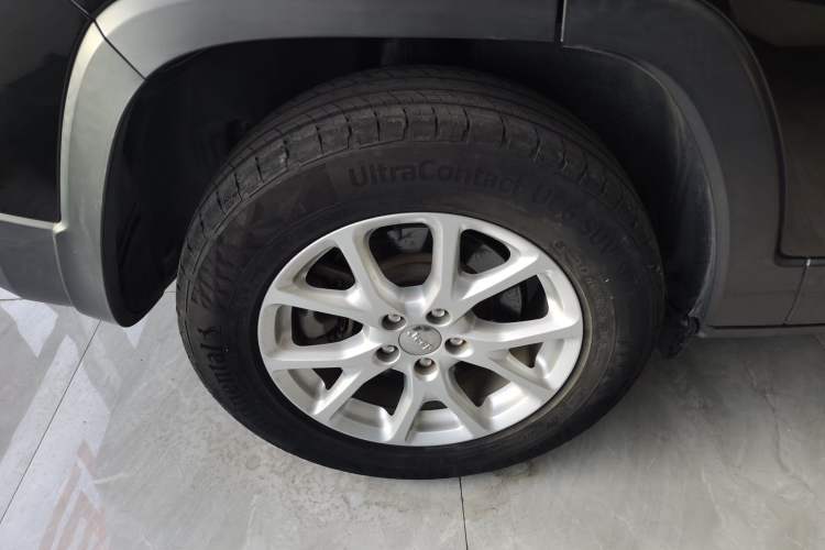 Used  Cherokee 2016 2.4L Professional Smart Version