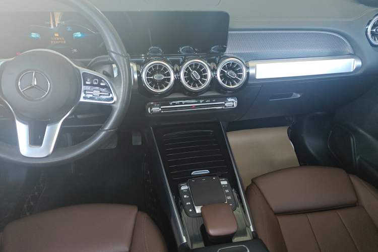 Used Mercedes-Benz GLB 2021 GLB 200 Dynamic Edition
