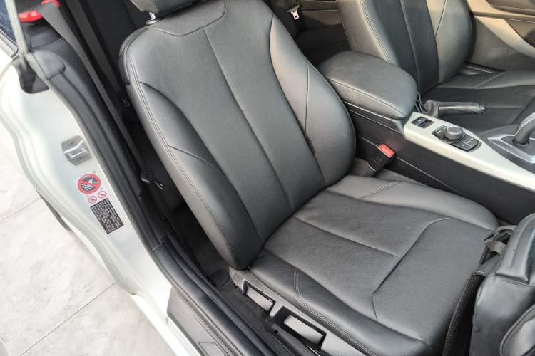 Used BMW 2 Series 2015 218i Convertible Coupe
