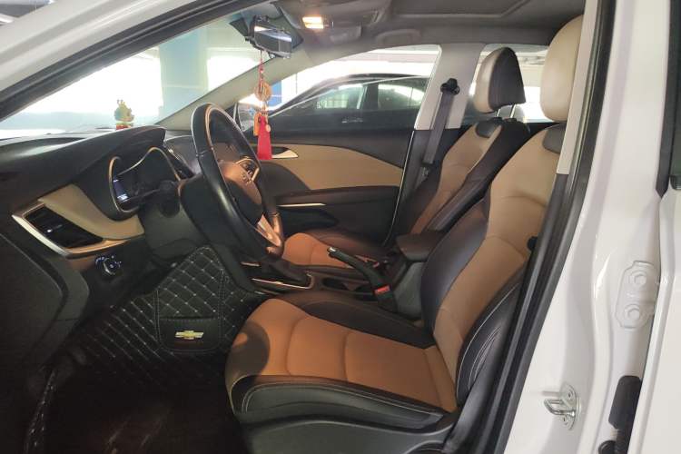 Used Chevrolet Monza 2022 320 Automatic Enjoyment Sunroof Version
