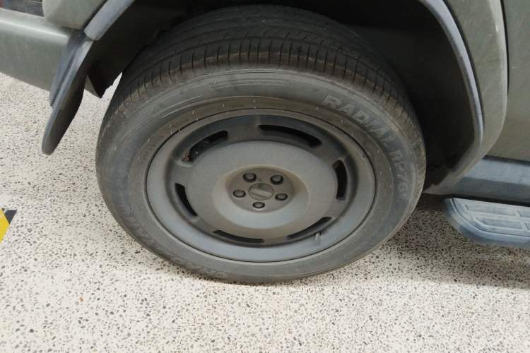 Used  V23 2025 401 Two-Wheel Drive Advanced Edition