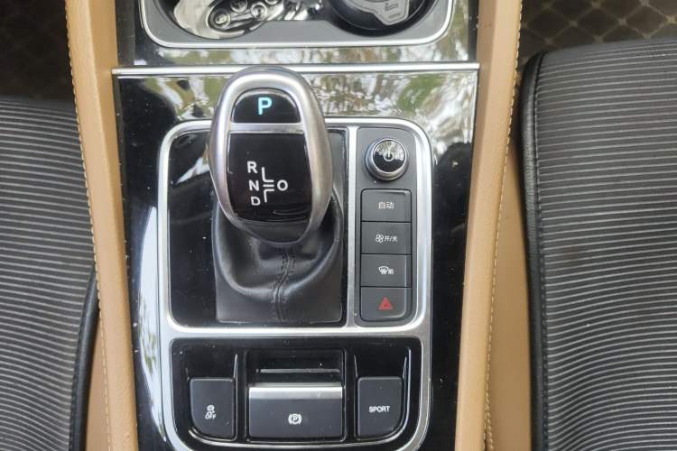 Used BYD Song MAX 2019 1.5T Automatic Smart Connect Ruiyi Sunroof Version 6 Seats Emission Standard China V
