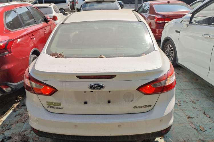 Used Ford Focus 2012 Sedan 1.6L Automatic Comfort Model
