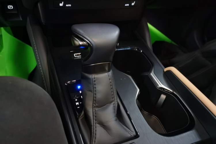 Used Lexus ES 2022 200 Excellence Edition