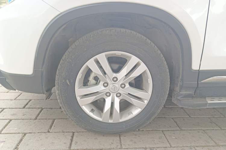 Used Changan CS75 2017 Shangku Edition 1.5T Manual ZhiXiang Model
