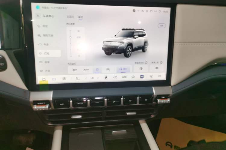 Used Deepal G318 2024 Four-Wheel-Drive Air Suspension Model