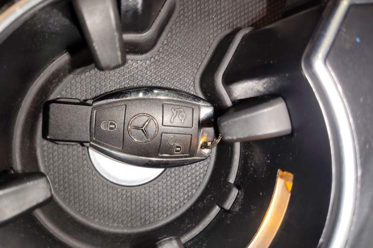 Used Mercedes-Benz GLE 2017 GLE 320 4MATIC Dynamic Model
