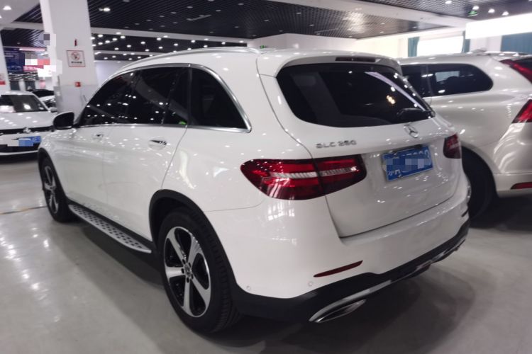 Used Mercedes-Benz GLC 2018 Facelift GLC 260 4MATIC Luxury Edition