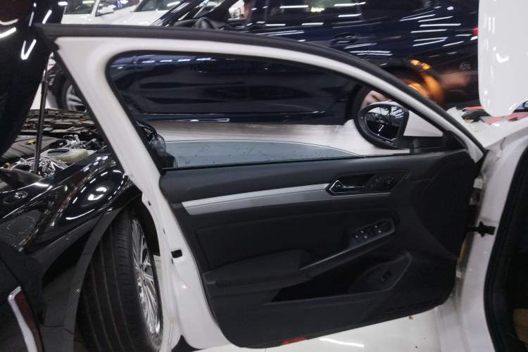 Used Volkswagen Lamando 2018 230TSI DSG Fashion Edition