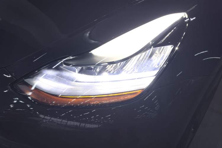 Used Tesla Model 3 2020 Standard Range Rear-Wheel Drive Upgraded Version
