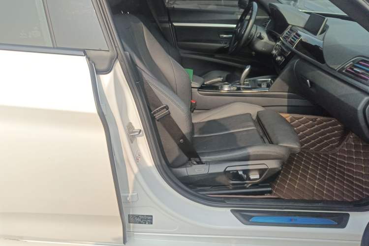 Used BMW 3 Series GT 2020 320i M Sport Package
