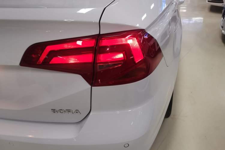 Used Volkswagen Bora 2019 Facelift Bora·Legend 1.5L Automatic Fashion Edition China VI Standard
