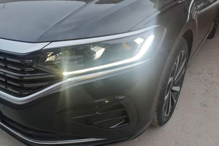 Used Volkswagen Passat 2023 Revised 330TSI Elite Edition
