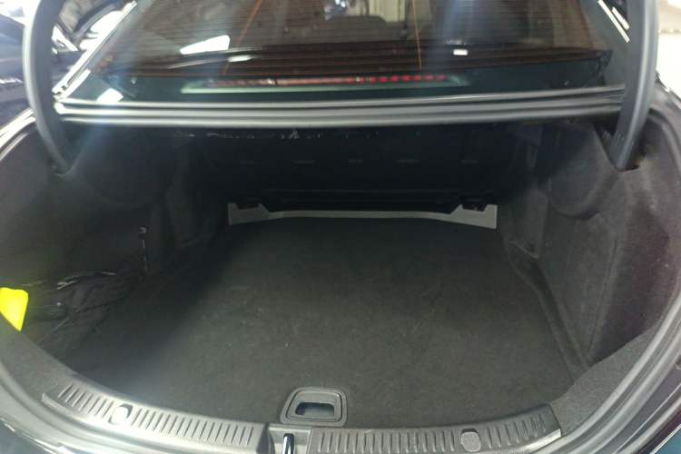 Used Mercedes-Benz E-Class 2021 E 300 L Stylish Model
