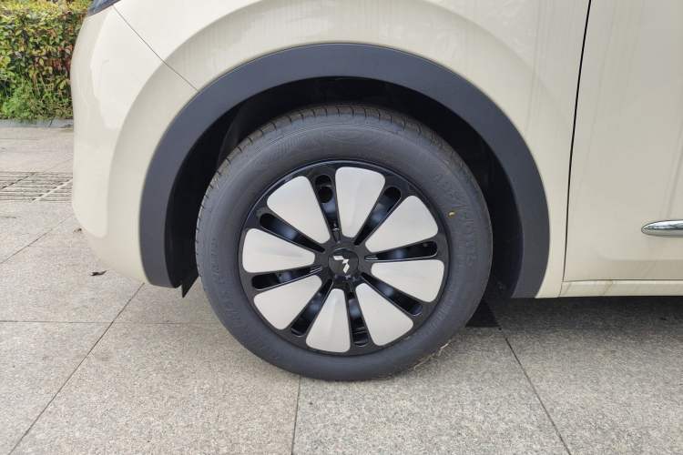 Used Wuling Bingo 2025 333 km Enjoyment Version
