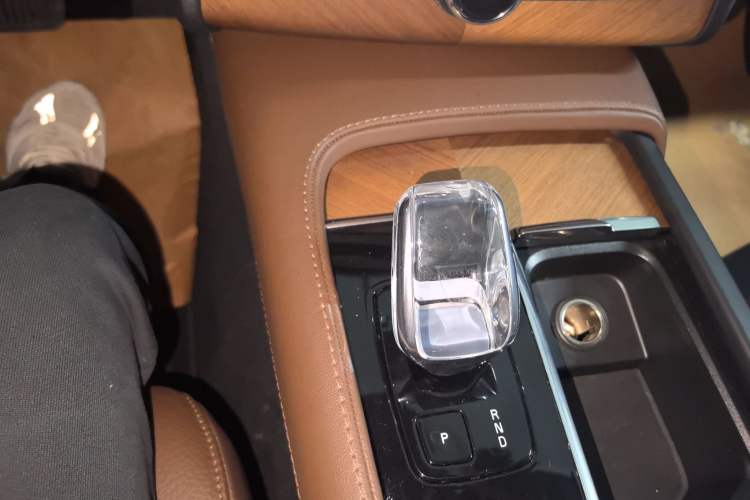 Used Volvo XC90 2023 B6 Zhiyi Luxury Edition 7-Seater
