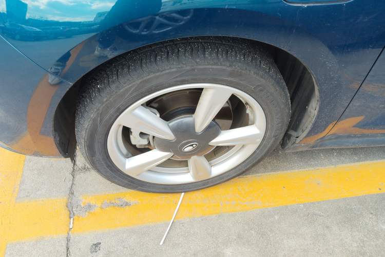 Used ORA Good Cat 2023 401 km Standard Range Luxury Version Lithium Iron Phosphate