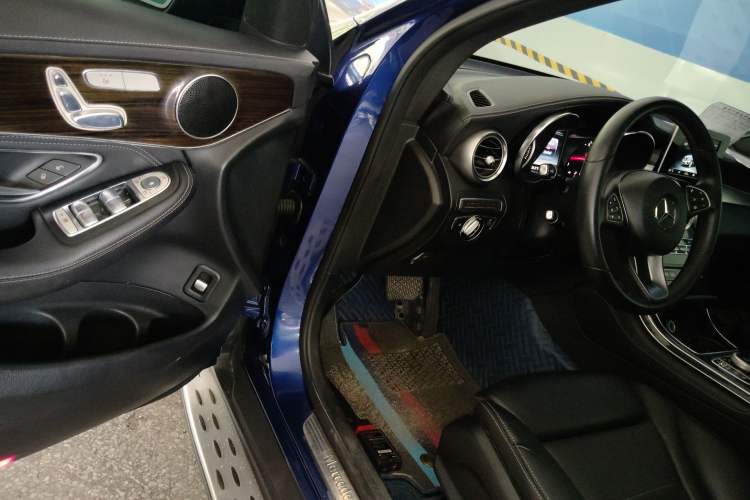 Used Mercedes-Benz GLC 2017 GLC 260 4MATIC Dynamic Edition