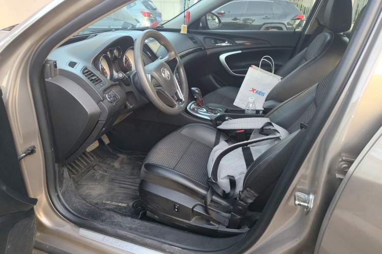 Used Buick Regal 2015 1.6T Leading Technology Model
