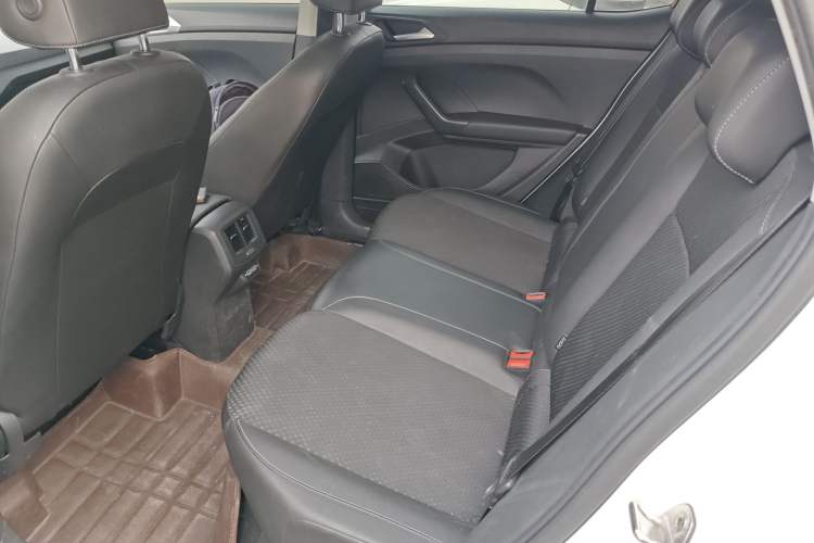 Used Volkswagen Tacqua 2021 1.5L Automatic Yue Zhi Lian Edition