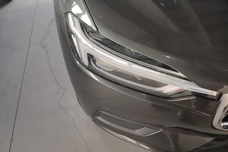 Used Volvo XC60 2019 T5 4x4 Smart Edition China V Standard
