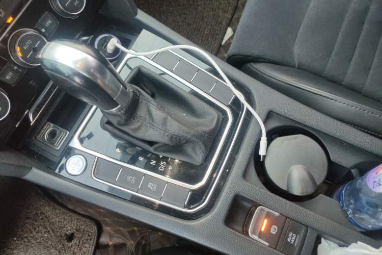 Used Volkswagen Magotan 2017 330TSI DSG Luxury Model
