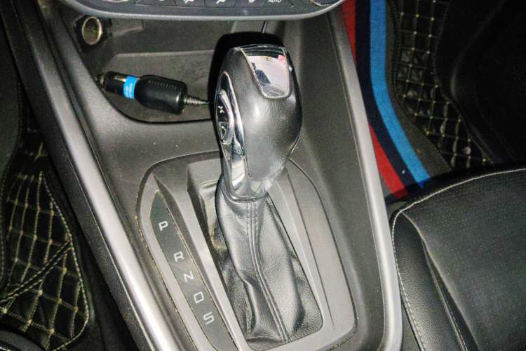 Used Ford Escort 2015 1.5L Automatic Fashion Model