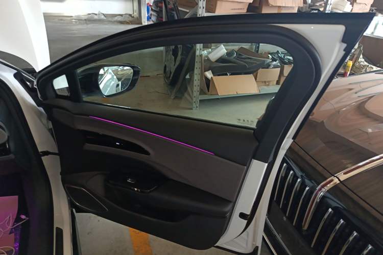 Used Hongqi EH7 2024 600 Pro Glory Edition
