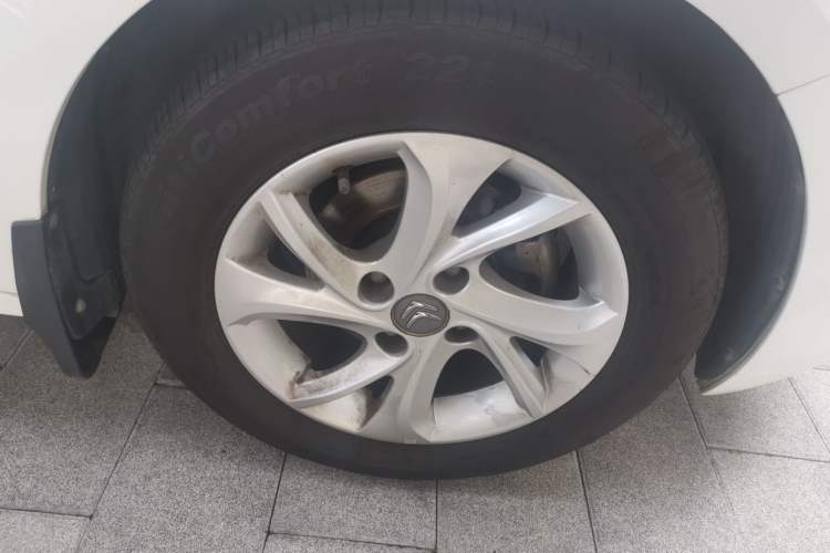 Used Citroen Elysee 2015 ZhiShang Edition 1.6L Automatic Comfort Version
