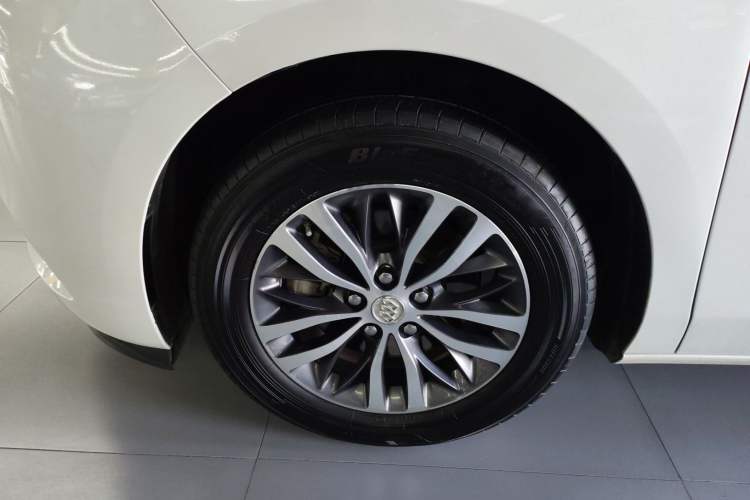 Used Buick GL8 2018 ES 28T Luxury Model China VI Standard
