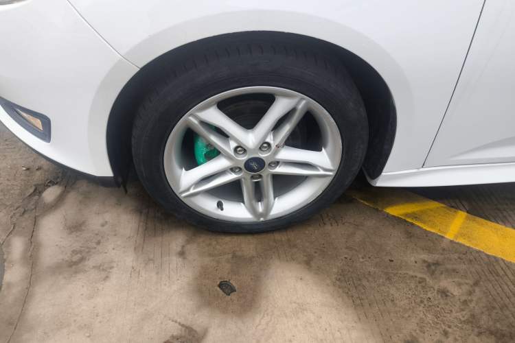 Used Ford Focus 2020 Hatchback Classic 1.5L Automatic Trendy Model