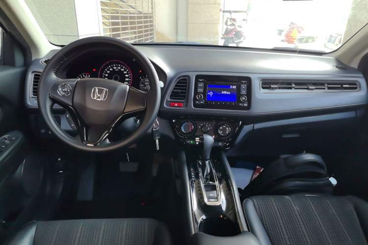Used Honda Vezel 2015 1.8L CVT 2WD Elite Model