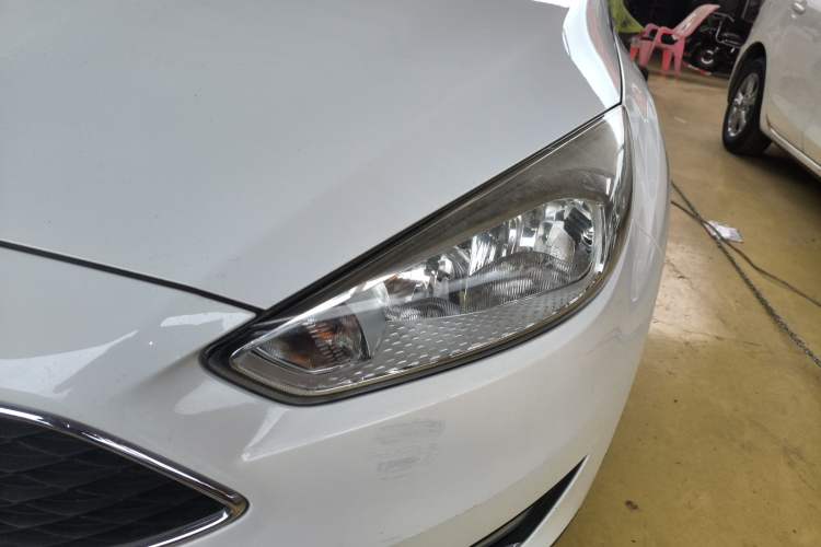 Used Ford Focus 2017 Hatchback 1.6L Automatic Fashion Edition Smart Drive Version