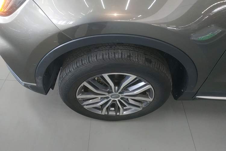 Used Geely Auto Emgrand X7 Sport 2020 1.8TD DCT ZhiZun PRO