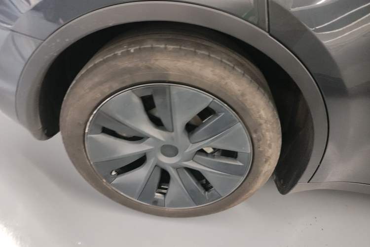 Used Tesla Model Y 2024 Rear-Wheel-Drive Version