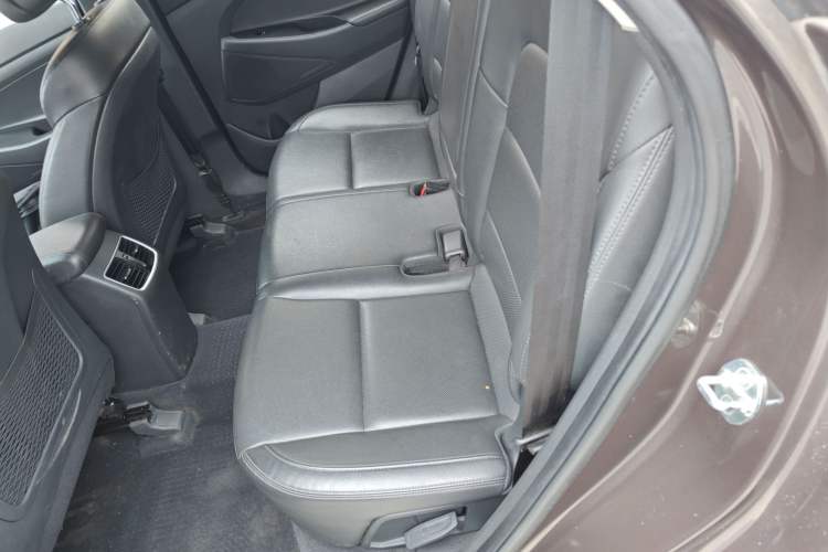 Used Hyundai Tucson 2015 1.6T Dual-Clutch Two-Wheel-Drive Smart Model