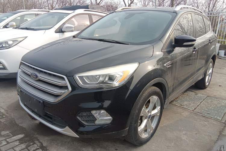 Used Ford Kuga 2017 EcoBoost 180 Two-Wheel-Drive Tiger Leap Model
